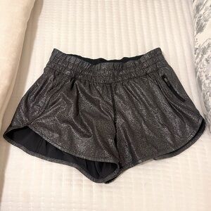 Lululemon Tracker 4in Shorts